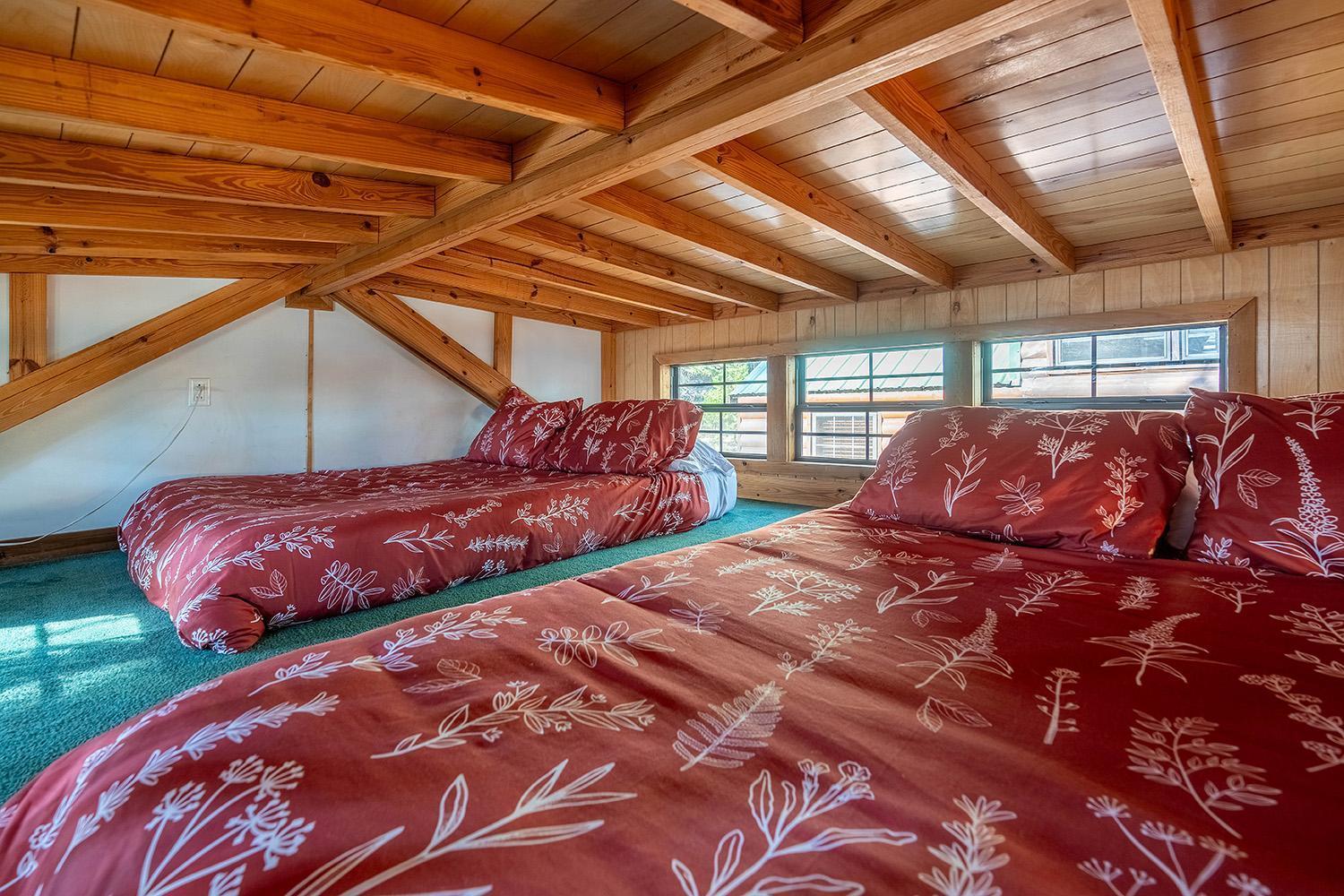 Отель Camp Almanor At Big Springs Westwood Экстерьер фото