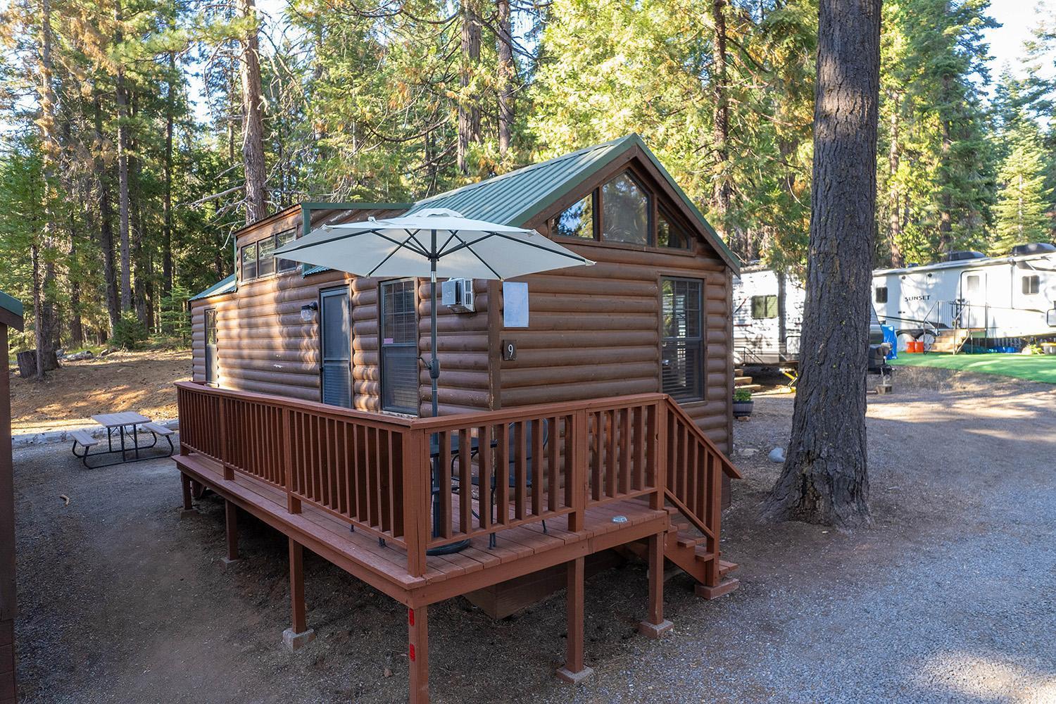 Отель Camp Almanor At Big Springs Westwood Экстерьер фото