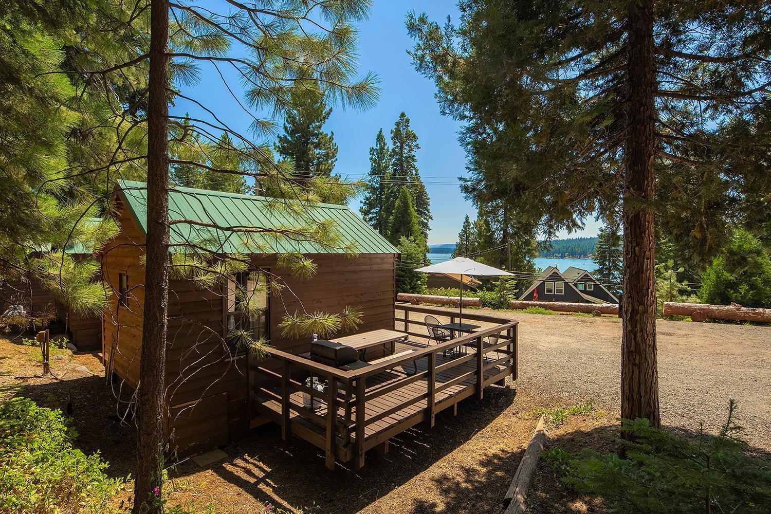 Отель Camp Almanor At Big Springs Westwood Экстерьер фото